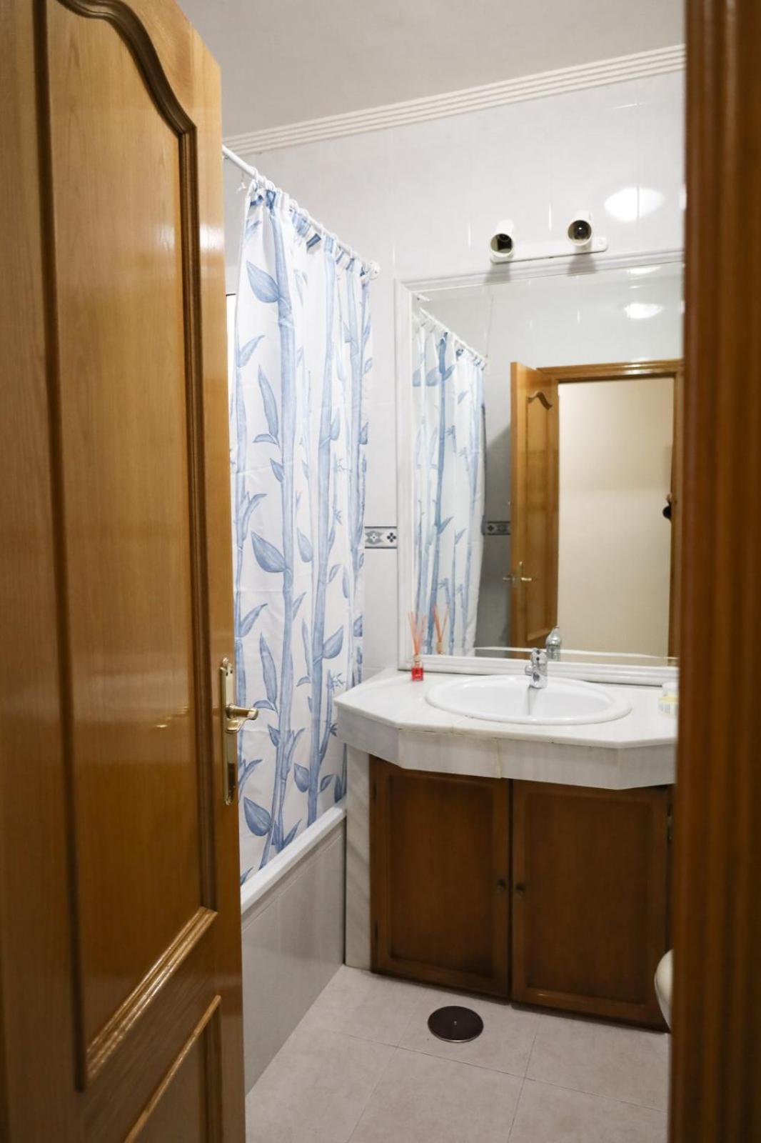 Hospedium Dlj Arjona Centro I Apartment Ngoại thất bức ảnh